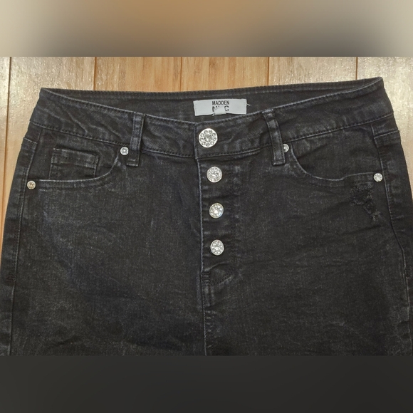 Madden NYC Black Distressed Jeans - Picture 4 of 10